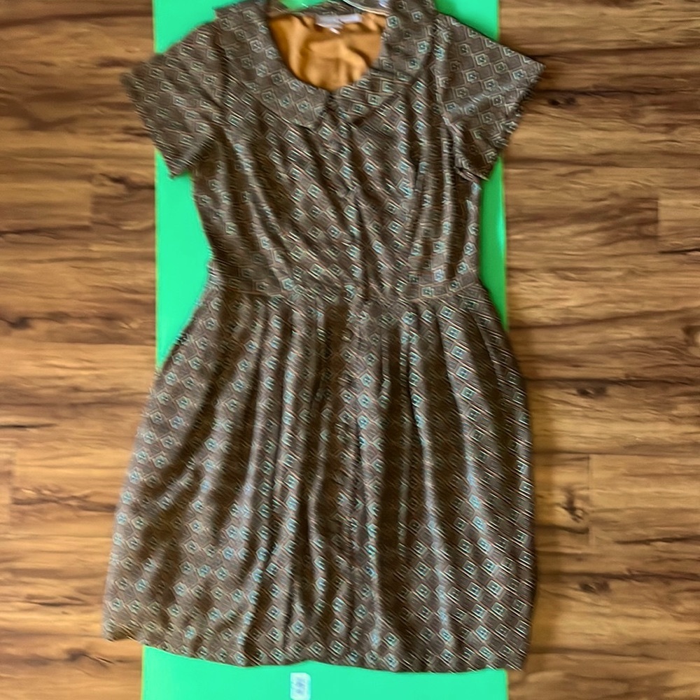 DRESS Womens green & orange design scoop neck color